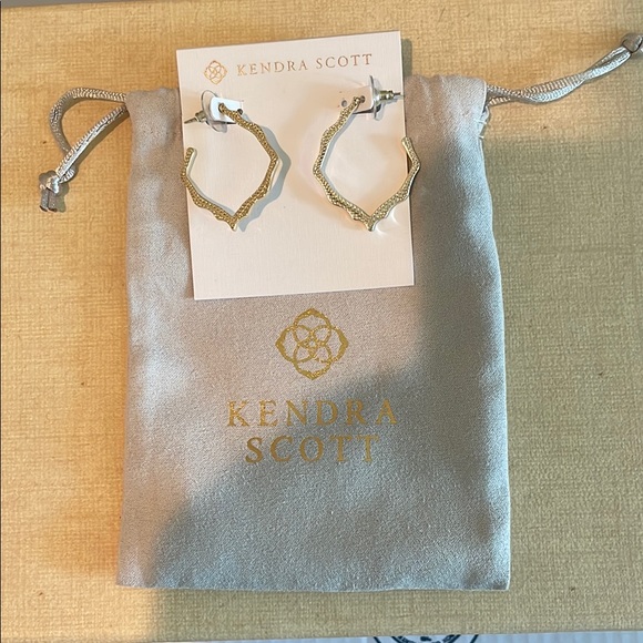 Kendra Scott Gold Hoop Earrings - Picture 2 of 4